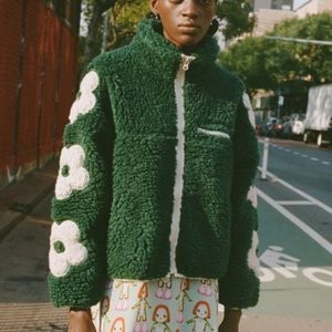 ISO Sandy Liang Fleece S, I have a M for trade